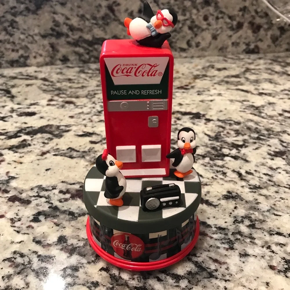 Vintage Coca Cola Animated Penguins Musical